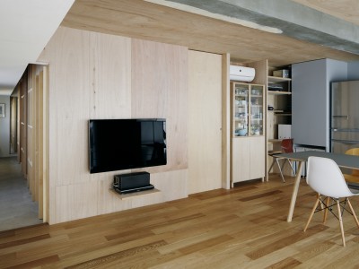 「青木律典｜デザインライフ設計室」のリノベーション事例「限られた空間を有効活用しながらゆとりを感じる住まいに-土間のある暮らしかた-」