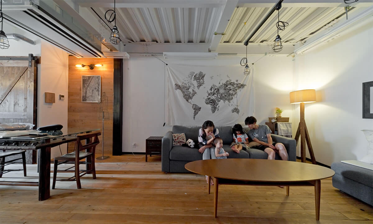 School Bus スクールバス空間設計 リノベーション会社選びは リノベりす