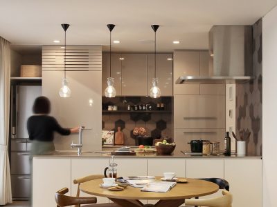 「住工房」のリノベーション事例「キッチンが主役。心地よいおもてなしの空間をリノベーションで実現。」