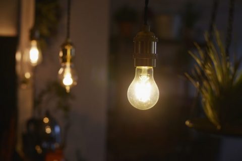 マンションリノベーション、entrie(エントリエ)、インダストリアル、電球ランプ、シンプル照明