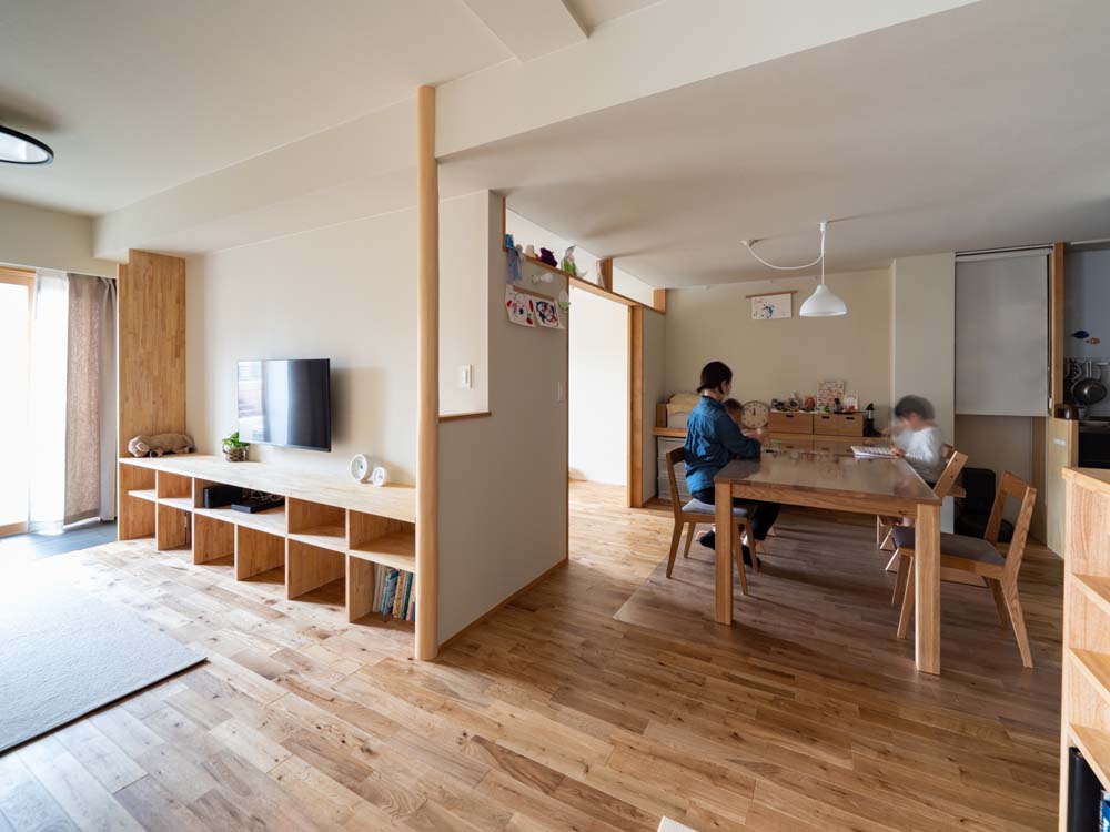 リノベーション事例「木造住宅をイメージしたマンションリノベーション。壁式構造で間取りもデザインも思い通りのわが家を実現！」