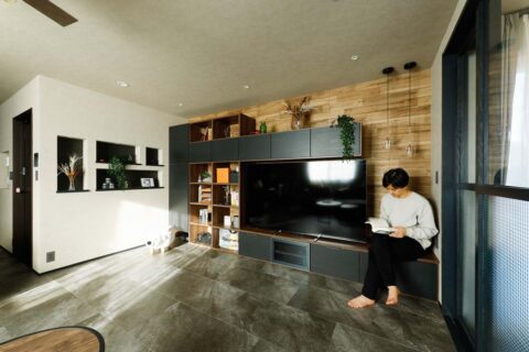 戸建てリノベーション、One's Life Home、ユニット収納、収納ベンチ、アクセントウォール