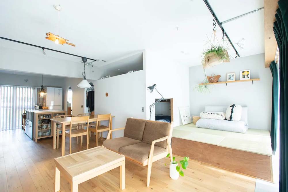 リノベーション事例「北欧雑貨でギャラリーのような住まい。ワンストップの自由設計で壁構造も快適にリノベーション」