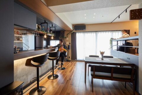 マンションリノベーション、KULABO(クラボ)、間接照明、オープン収納、バーカウンター