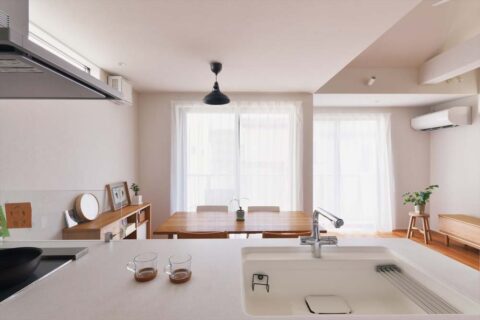 戸建リノベーション　スタイル工房　LDK　断熱材