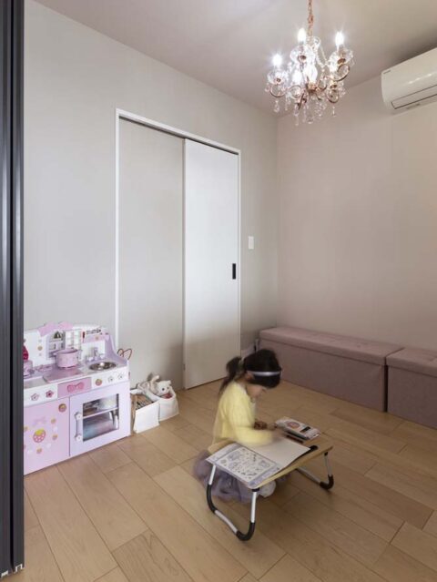 マンションリノベーション、Renomama(リノまま)、子ども部屋、引き戸、キッズスペース