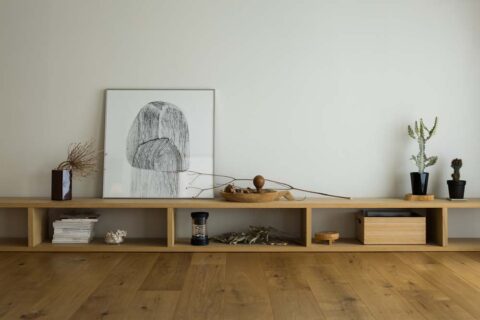 マンションリノベーション、ハコリノベ、リビング収納、見せる収納、シンプル