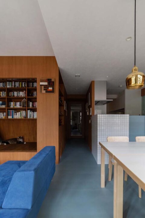 マンションリノベーション、nu(エヌ・ユー)リノベーション、本棚、ヌック、タイル壁