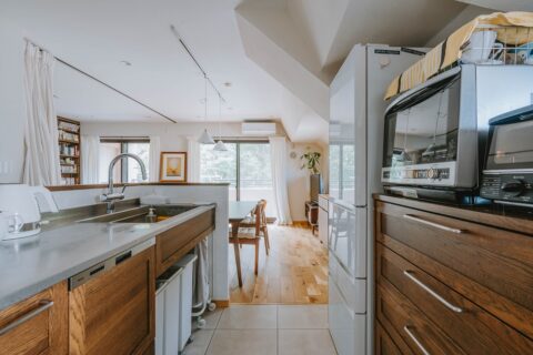 マンションリノベーション、湘南リフォーム、キッチン収納、家事動線、オープンキッチン