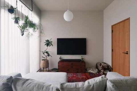 マンションリノベーション　スタイル工房　リビング　バーチカルブラインド
