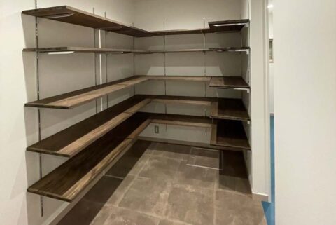 戸建てリノベーション、アズ建設、パントリー、キッチン収納、隠す収納