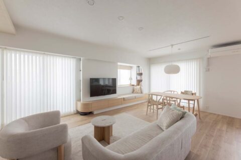マンションリノベーション、KULABO(クラボ)、壁掛けテレビ、ヌック、曲線