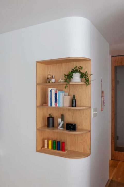 マンションリノベーション、nu(エヌ・ユー)リノベーション、アール壁、ニッチ収納、飾り棚