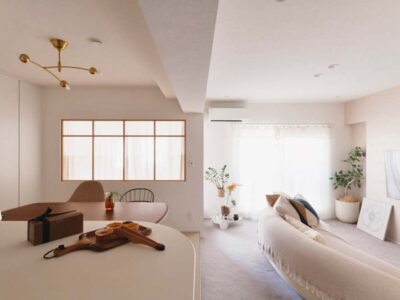 「entrie(エントリエ)」のリノベーション事例「段差と素材でゾーニング。片付け上手なワンルーム風リノベーション」