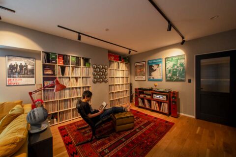 マンションリノベーション、アートリフォーム、音楽空間、レコードプレーヤー、ダクトレール