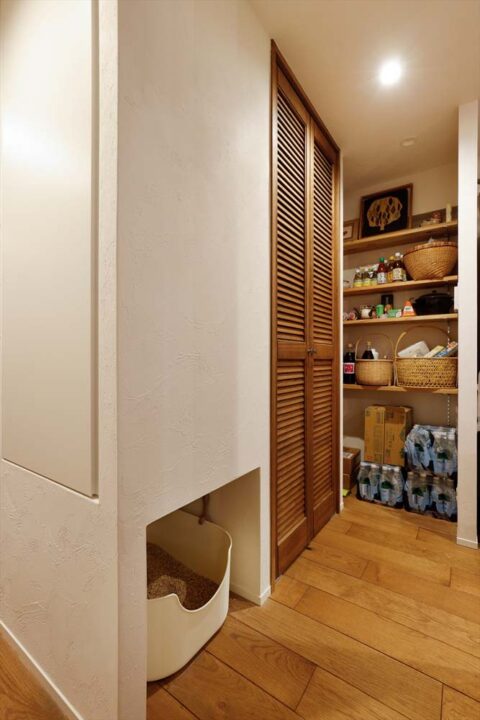 マンションリノベーション スタイル工房 パントリー 猫トイレ