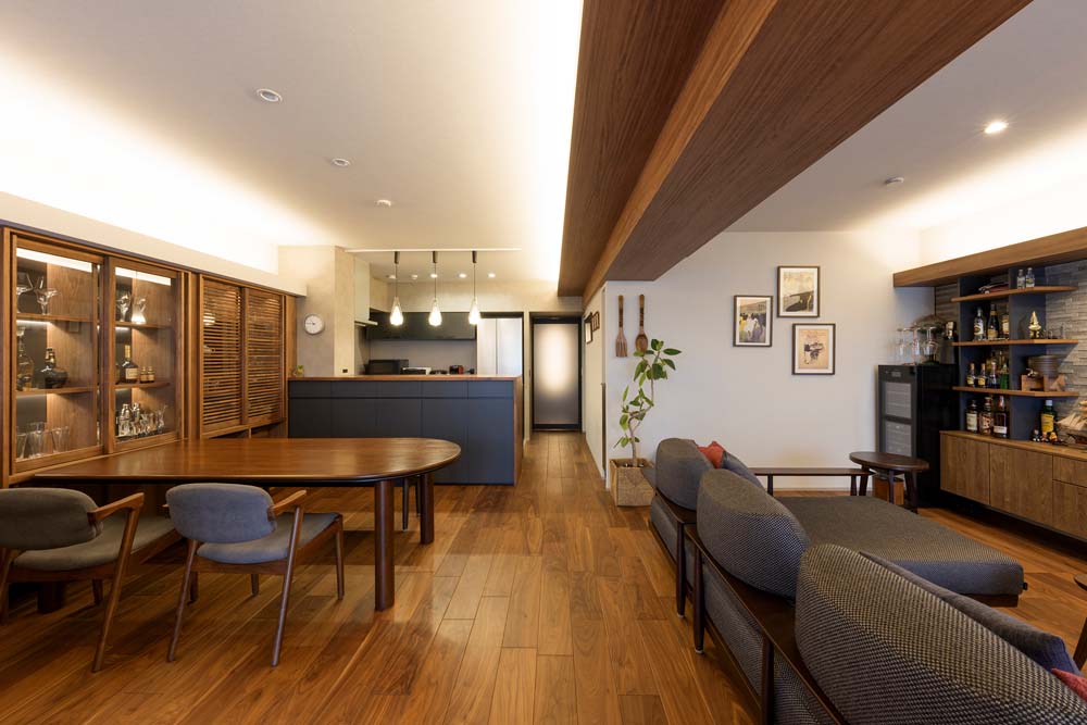 リノベーション事例「わが家のLDKがバーラウンジに。ホテルライクな家をテーマにフルリノベーション」