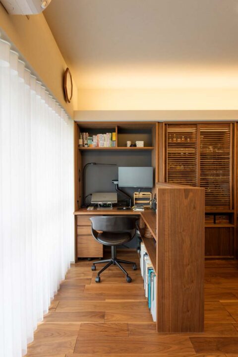 マンションリノベーション、インテリックス空間設計、ワークスペース、間仕切壁、造作家具