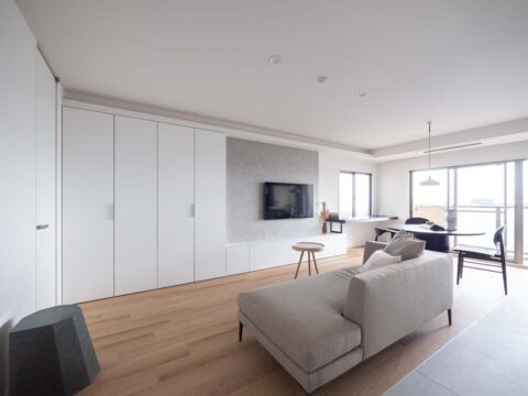 マンションリノベーション、CLOCK(クロック)、リビング収納、造作テレビ台、ワークスペース