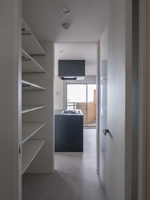 マンションリノベーション、CLOCK(クロック)、パントリー、回遊動線、家事動線