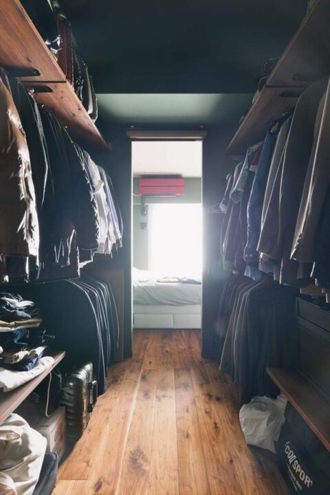 スタイル工房　マンションリノベーション　寝室　ファミリークローゼット　ウォークスルー