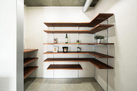 マンションリノベーション、株式会社Standard、パントリー、オープン棚、可動棚