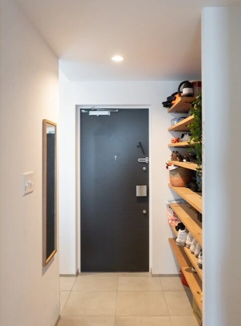 マンションリノベーション、株式会社Standard、玄関収納、玄関土間、ベビーカー置き場