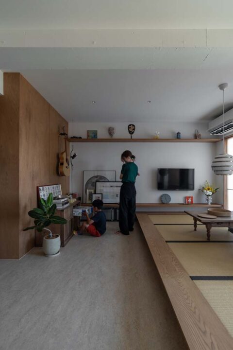 マンションリノベーション、nu(エヌ・ユー)リノベーション、板壁、ボックス収納、壁掛けテレビ