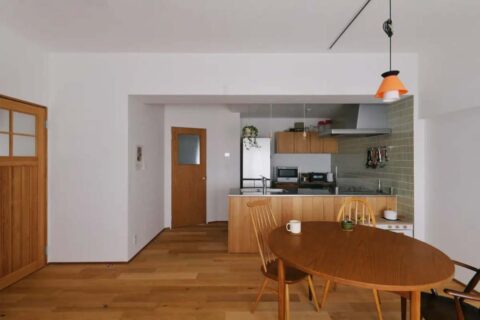 マンションリノベーション、夢工房、リビングドア、無垢材、オーク挽板