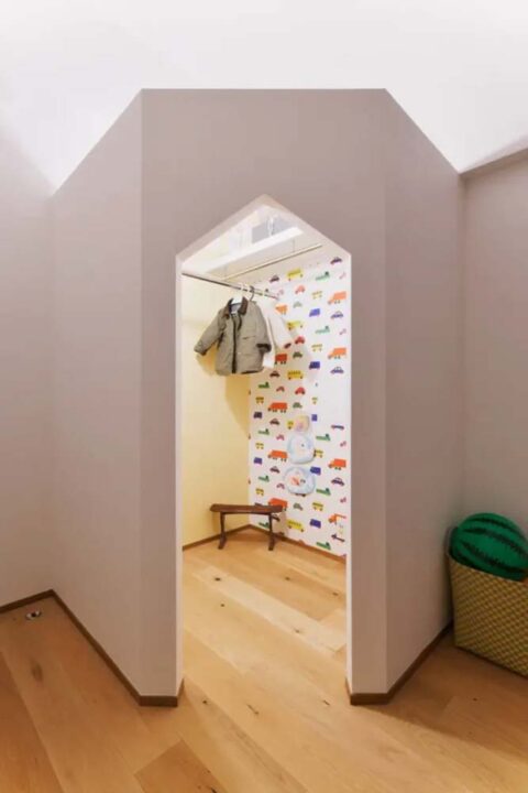 マンションリノベーション、夢工房、子ども部屋、アクセントウォール、クローゼット