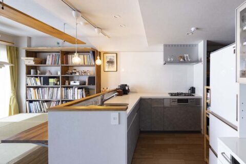 マンションリノベーション、ひかリノベ、オープンキッチン、L型キッチン、吊り戸なし