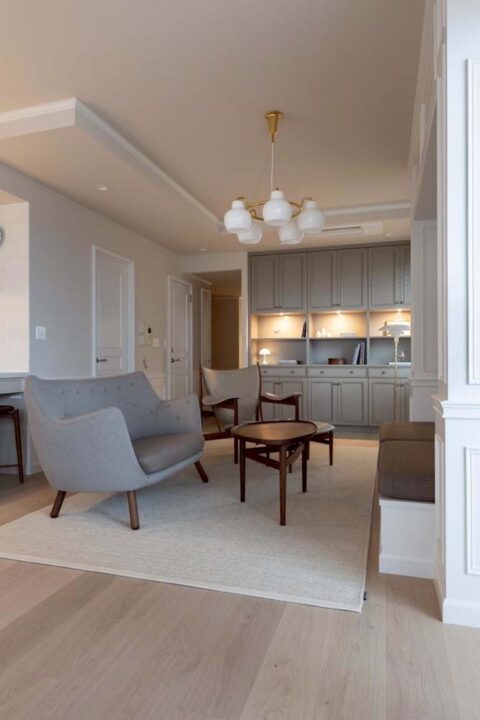 マンションリノベーション、FILE(ファイル)、ポエトソファ、北欧、モールディング