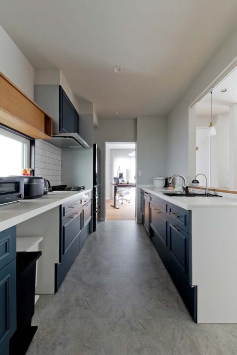 戸建てリノベーション、GLADDEN(グラデン)、II型キッチン、オープンキッチン、キッチン収納