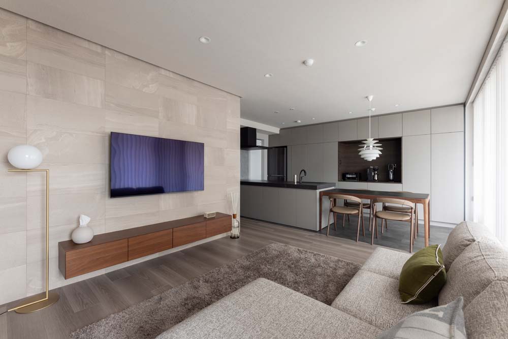 マンションリノベーション、リノベーションスタジオKULABO、造作キッチン、ゾウサクカップボード、グレイッシュ