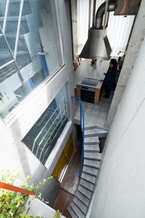 戸建てリノベーション、古谷野工務店、吹き抜け、ダイニングキッチン、内窓