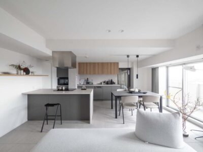 「CLOCK(クロック)」の「スムーズな動線でくらしも仕事も充実。視線が抜けるリノベプランに大満足！」