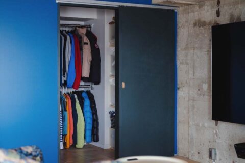 マンションリノベーション、アズ建設、WIC、収納、躯体現し