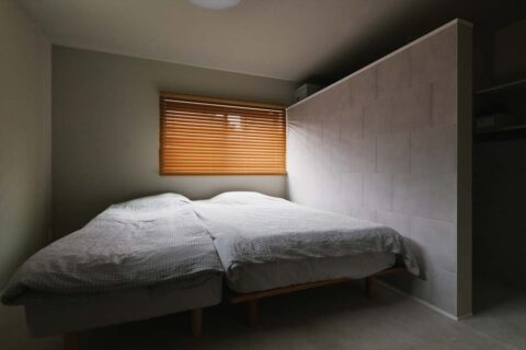 戸建リノベーション、スタイル工房、寝室、アクセントクロス