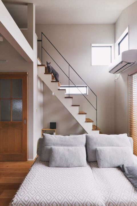 戸建リノベーション、スタイル工房、階段、吹き抜け、ロフト