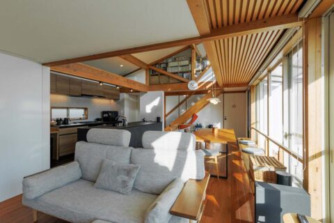 戸建てリノベーション、One's Life Home、リブパネル、挽板フローリング、チェリー
