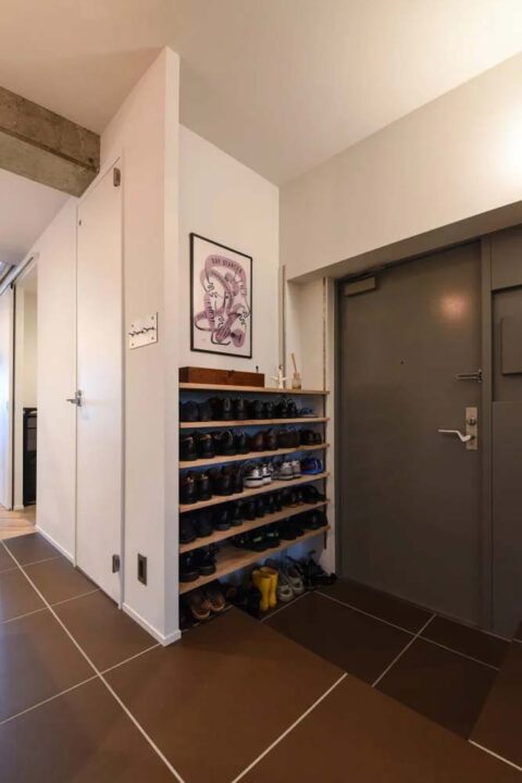 マンションリノベーション、アートリフォーム、シューズラック、オープン棚、フロアタイル