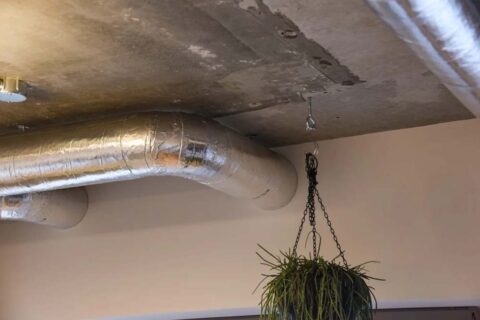 マンションリノベーション、アートリフォーム、躯体現し、露出配管、ハンギング