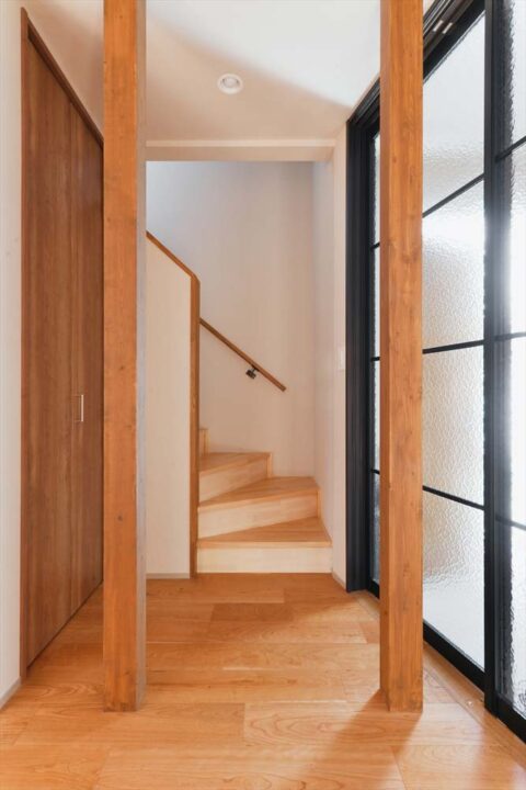 戸建リノベーション、スタイル工房、リビング内階段