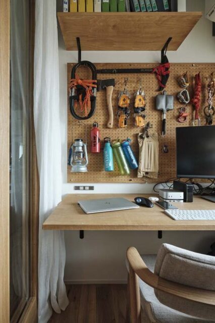 マンションリノベーション、ハコリノベ、登山ギア、見せる収納、有孔ボード
