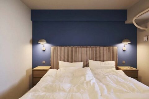 マンションリノベーション、SHUKEN Re(シュウケンアールイー)、アクセントウォール、ヘッドボード、DIY