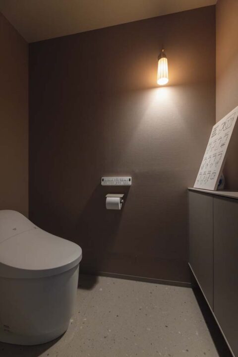 マンションリノベーション、リノベーションスタジオKULABO、トイレ、アクセントクロス、ホテルライク