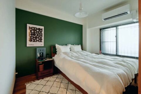 マンションリノベーション、G-FLAT(ジーフラット)、アクセントウォール、塗り壁、ベッドルーム
