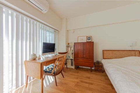 マンションリノベーション、フレッシュハウス、北欧家具、ワークスペース、寝室