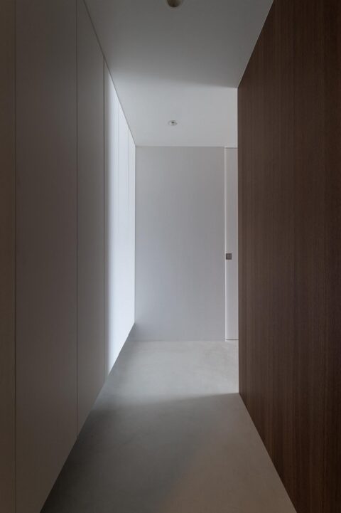 マンションリノベーション、nu(エヌ・ユー)リノベーション、玄関ホール、段差なし、巾木なし