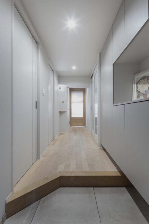 マンションリノベーション、Renomama(リノまま)、玄関収納、玄関框、引き戸